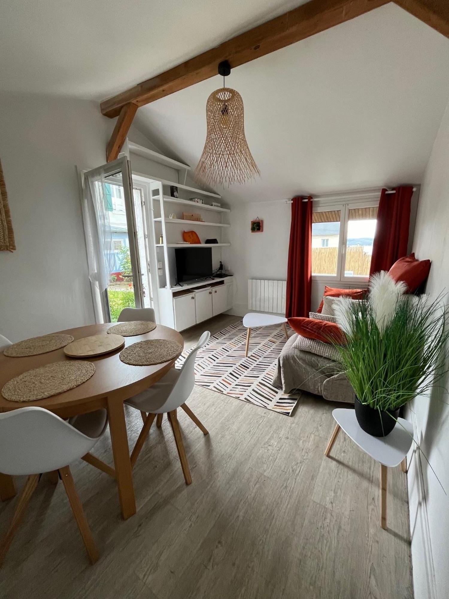 Lalyne- Maison De Charme Et Son Studio Trouville Sur Mer Buitenkant foto